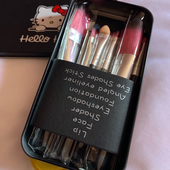 Sale - Picture 3 of 5